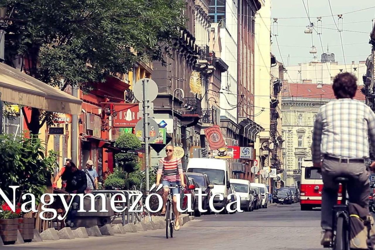 Cozy Downtown Studio Apartment Budapest Ngoại thất bức ảnh