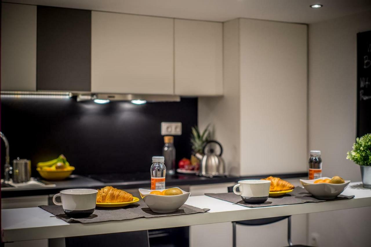 Cozy Downtown Studio Apartment Budapest Ngoại thất bức ảnh