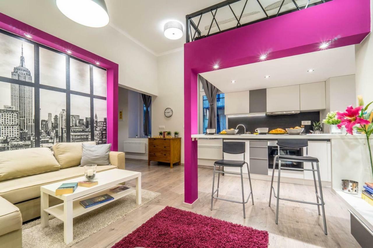 Cozy Downtown Studio Apartment Budapest Ngoại thất bức ảnh