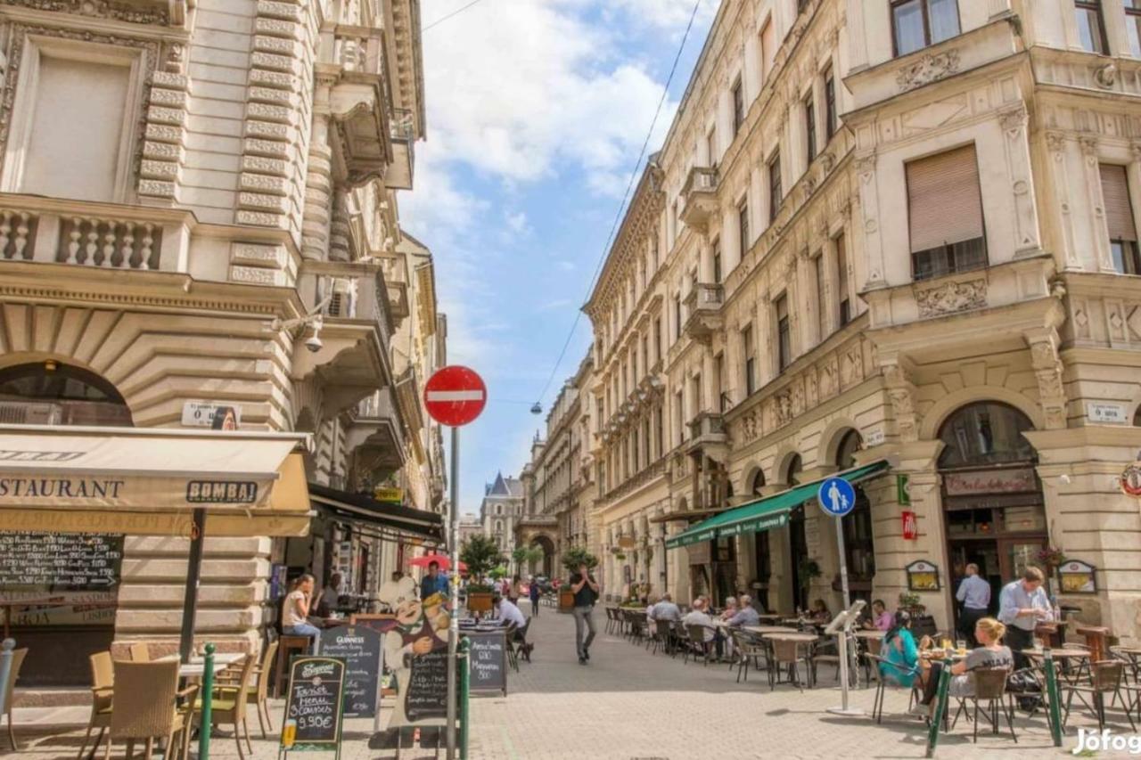 Cozy Downtown Studio Apartment Budapest Ngoại thất bức ảnh